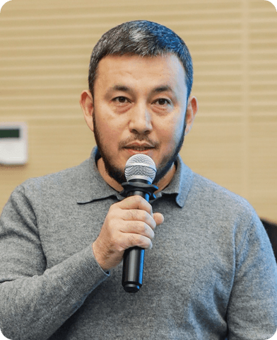 Берик Заиров